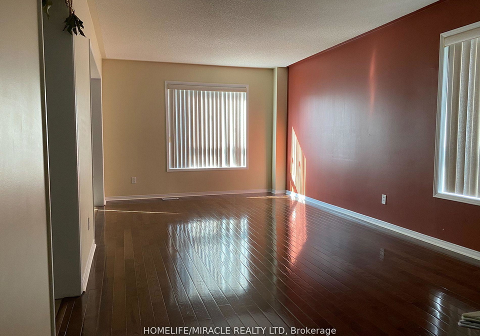 7419-magistrate-terrace-brampton-ontario-w13108758