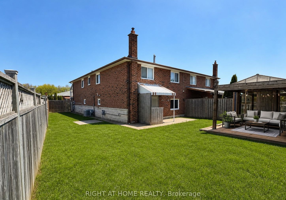 18-clubhouse-court-york-ontario-w13108842