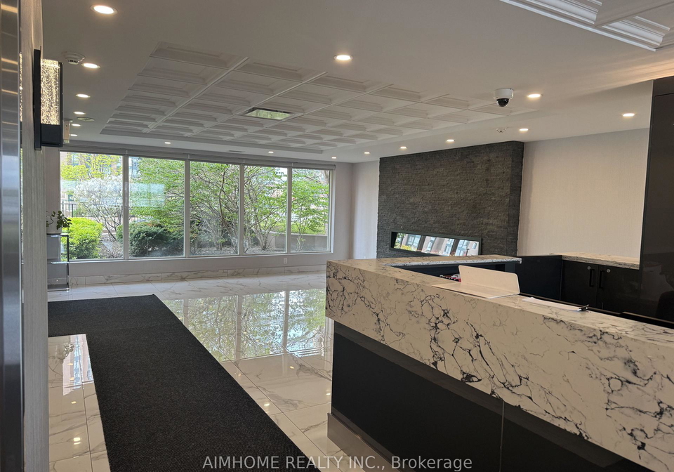 115-hillcrest-avenue-mississauga-ontario-w13108902