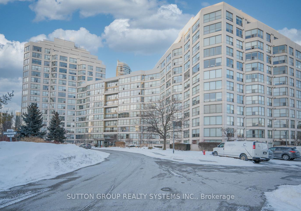 2261-lakeshore-boulevard-w-etobicoke-ontario-w13108948