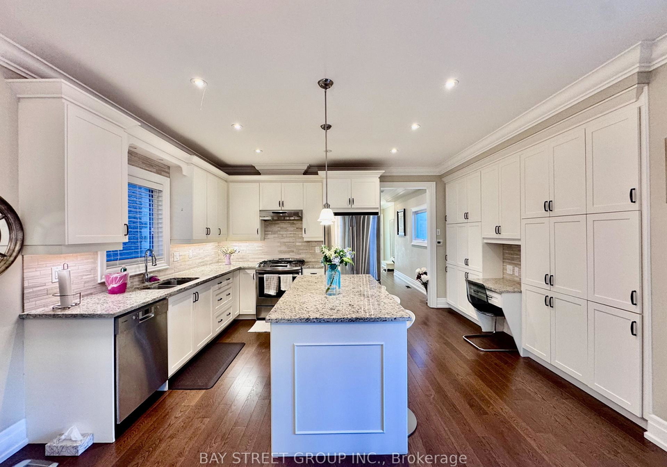 1033-shaw-drive-mississauga-ontario-w13109134