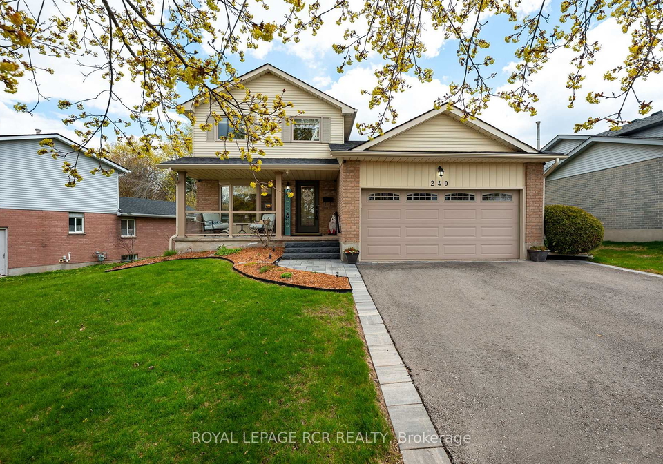 240-oakwood-crescent-orangeville-ontario-w13109194