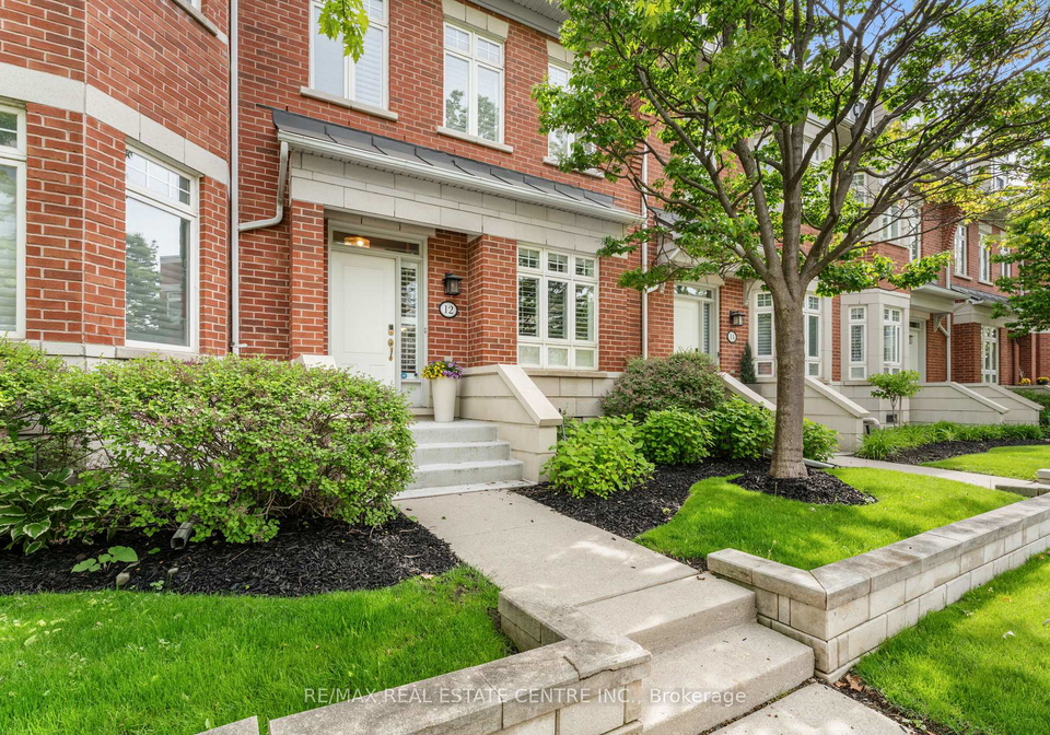 12-st-lawrence-drive-mississauga-ontario-w13109276