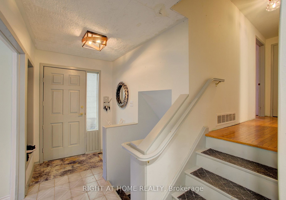 30-parkview-drive-orangeville-ontario-w13109288