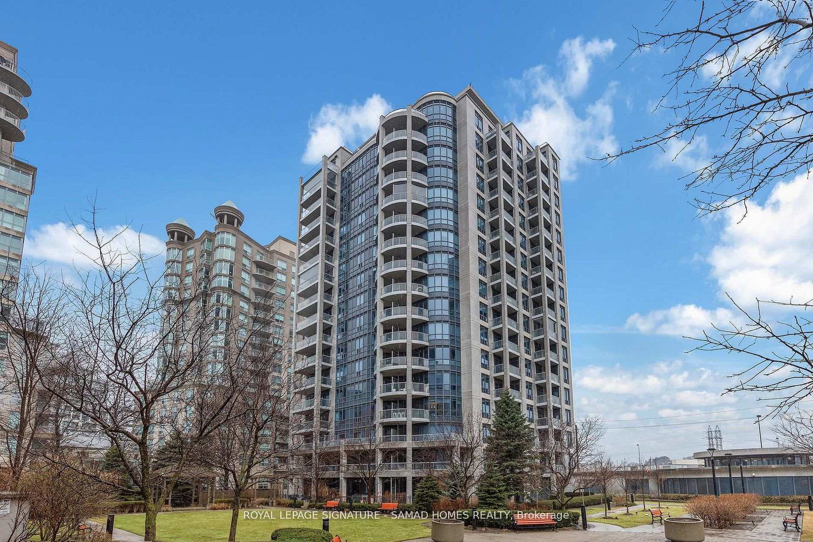 2087-lake-shore-boulevard-w-etobicoke-ontario-w13109478