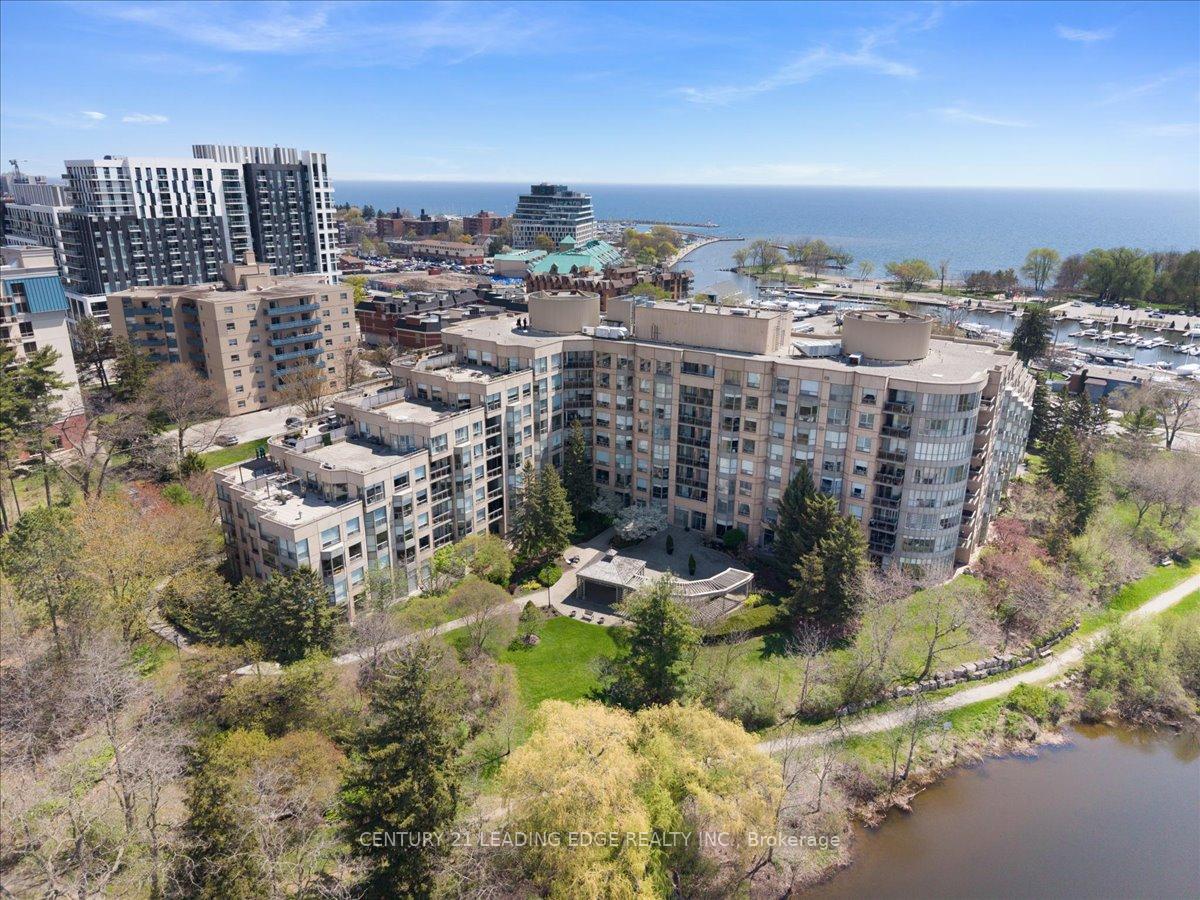 2511-lakeshore-road-w-oakville-ontario-w13109632