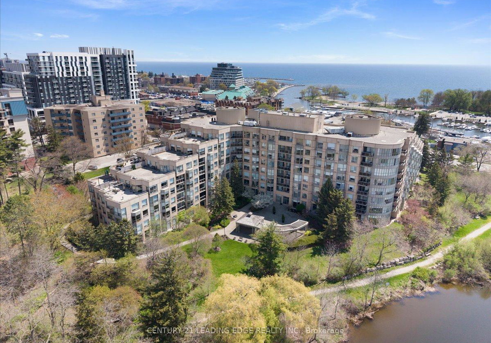 2511-lakeshore-road-w-oakville-ontario-w13109632
