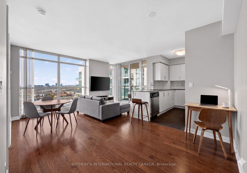 215-sherway-gardens-road-etobicoke-ontario-w13109672