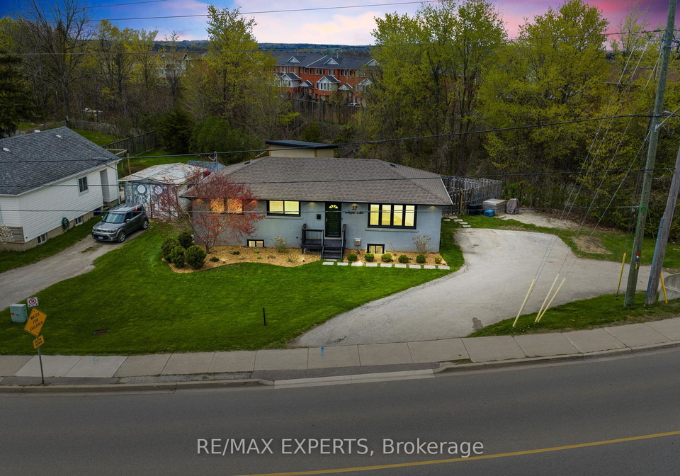 52-maple-avenue-halton-hills-ontario-w13109684