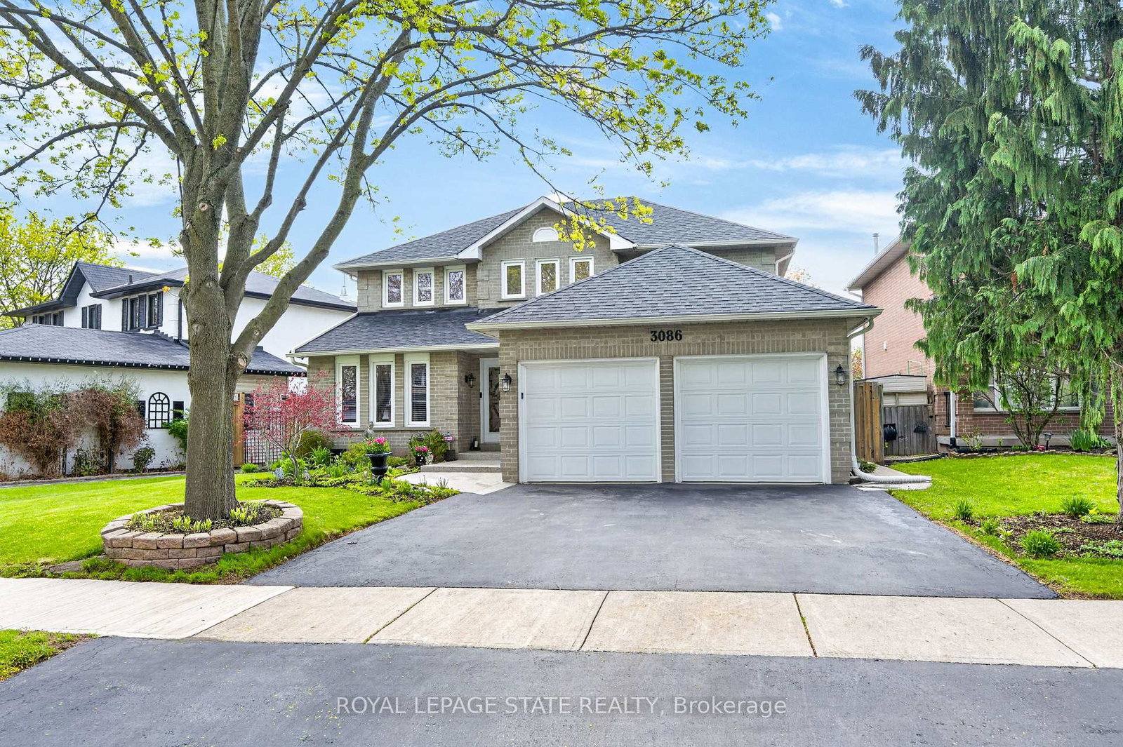 3086-swansea-drive-oakville-ontario-w13110162