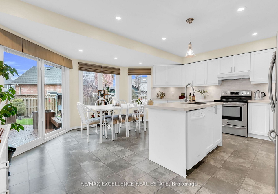 4-novella-place-brampton-ontario-w13110184