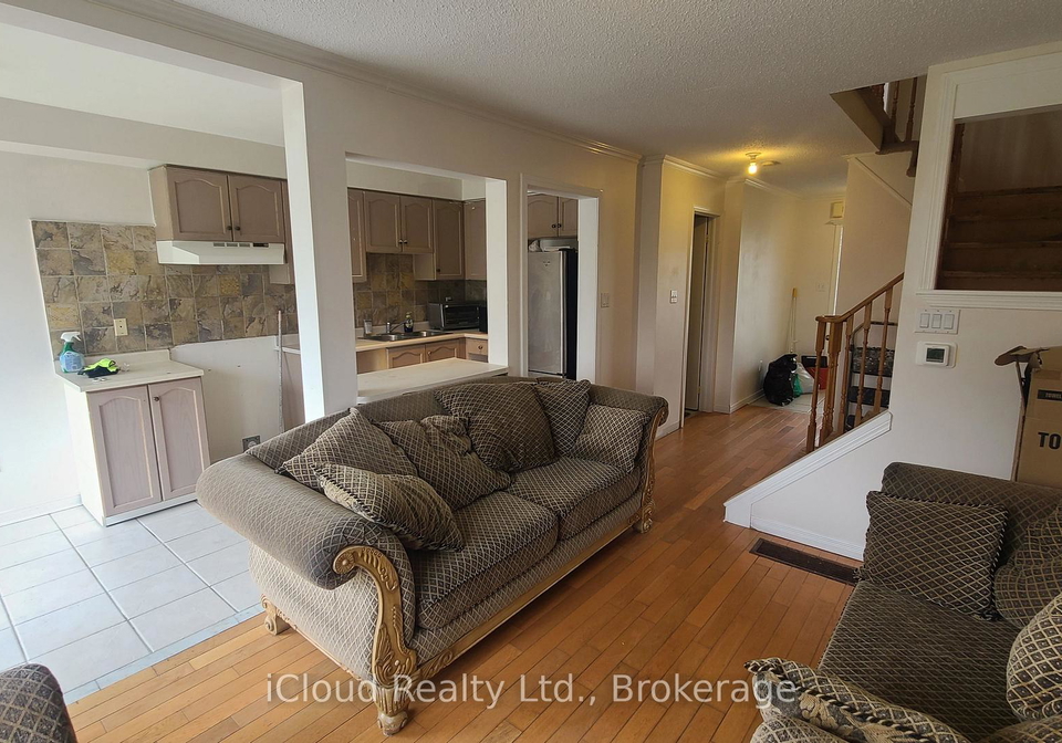 126-twin-pines-crescent-brampton-ontario-w13110246