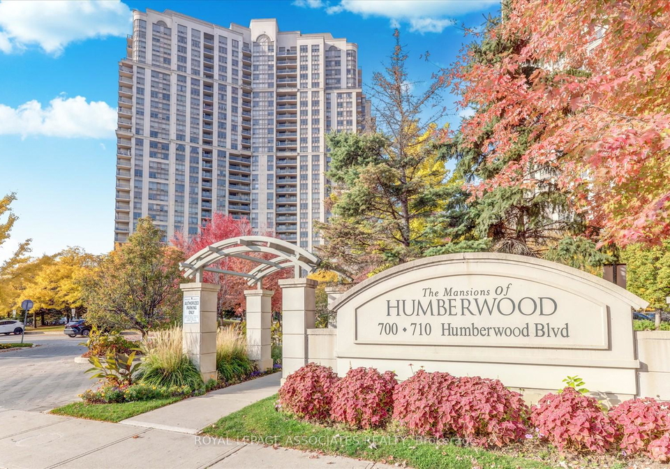 710-humberwood-boulevard-etobicoke-ontario-w13110332