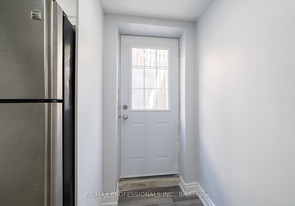 3188-cambourne-crescent-mississauga-ontario-w13110466