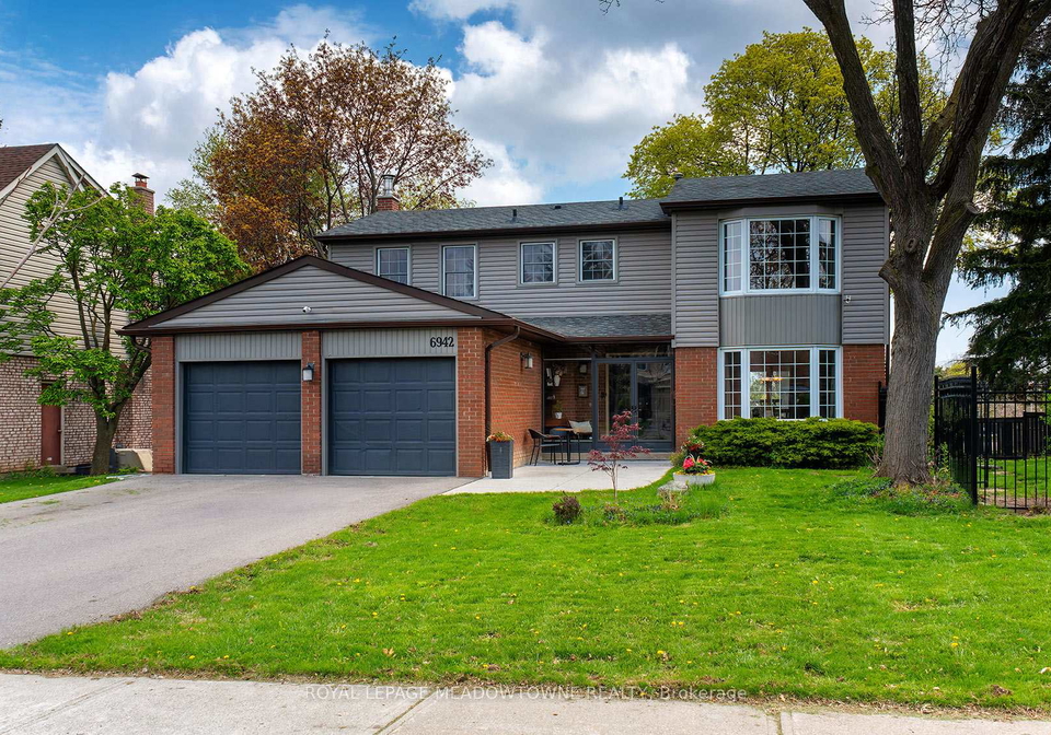 6942-barrisdale-drive-mississauga-ontario-w13110506