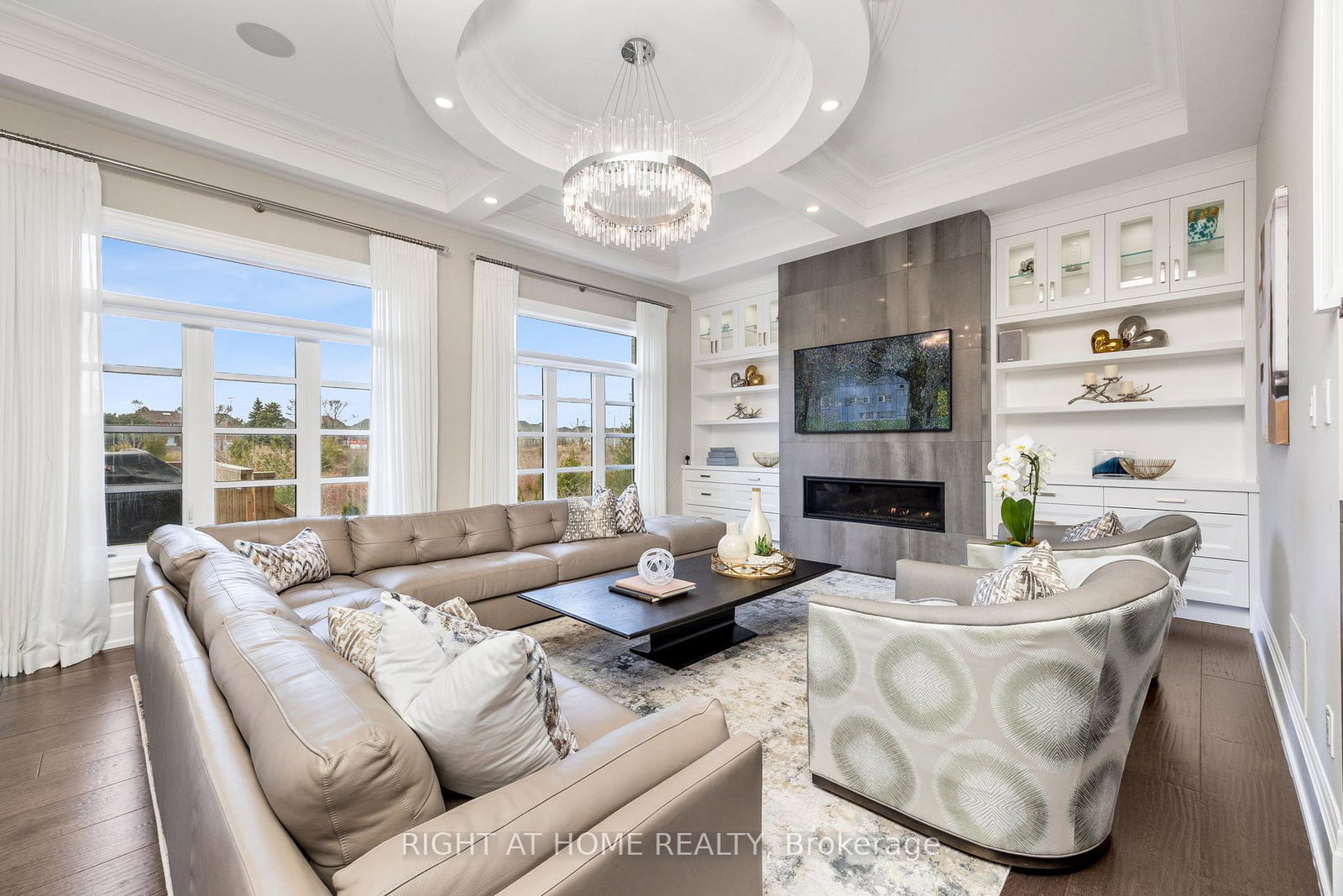 3124-daniel-way-oakville-ontario-w13110696