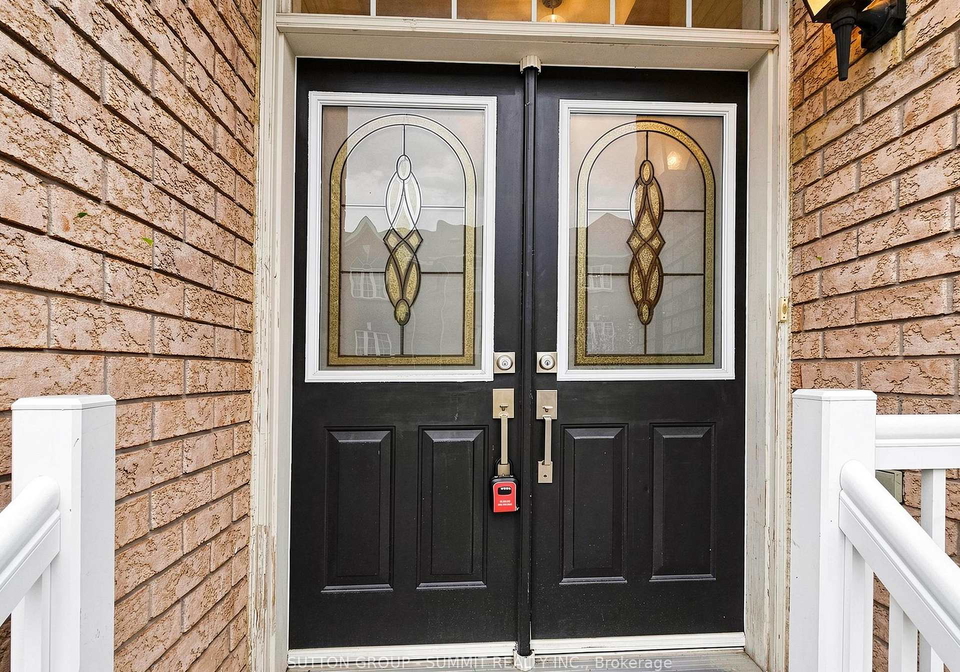 735-maxman-street-mississauga-ontario-w13110792