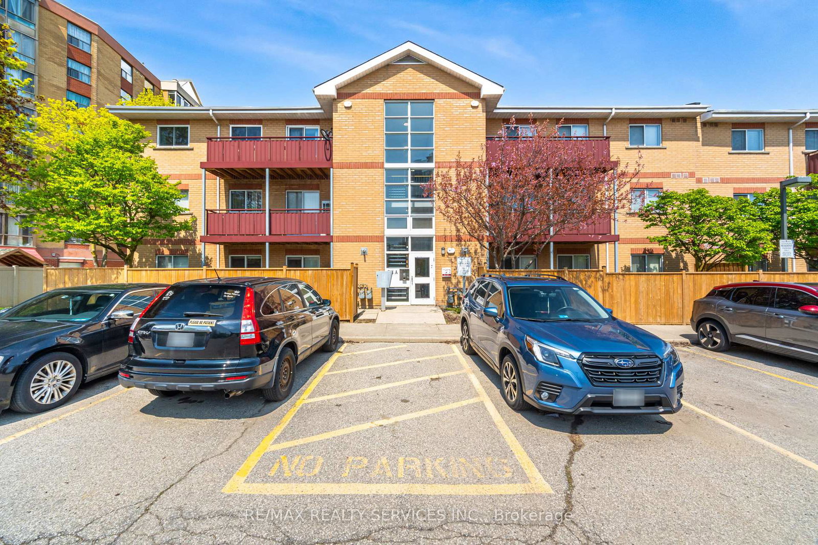 211-forum-drive-mississauga-ontario-w13110896