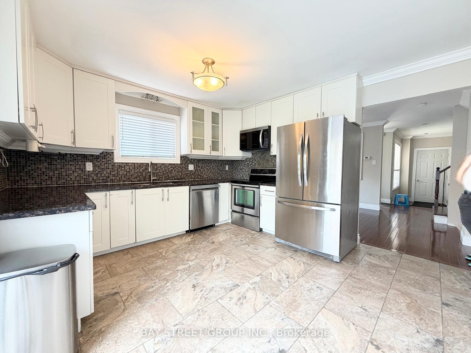 3620-cherrington-crescent-mississauga-ontario-w13110934