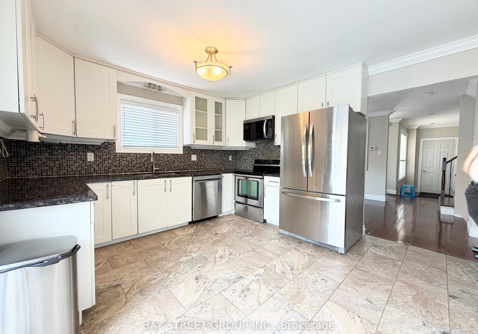 3620-cherrington-crescent-mississauga-ontario-w13110934