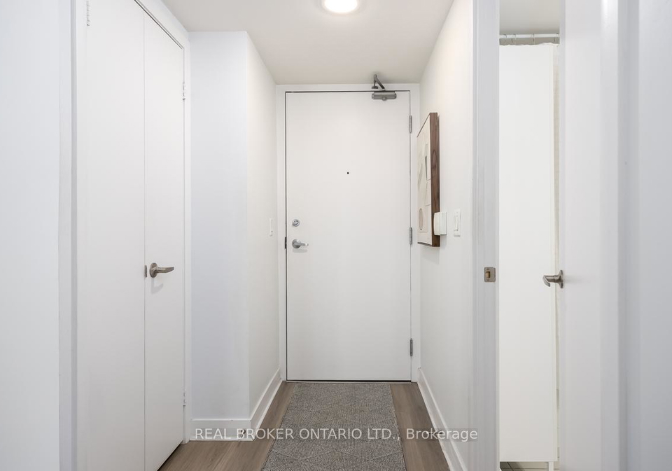 155-legion-road-n-etobicoke-ontario-w13111036