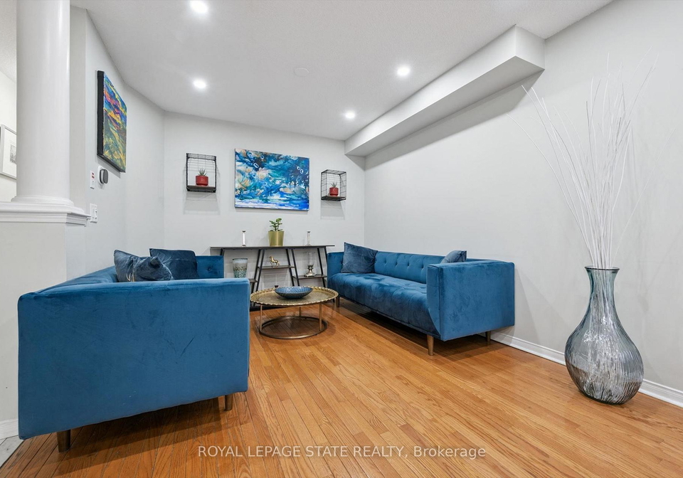833-scollard-court-mississauga-ontario-w13111194