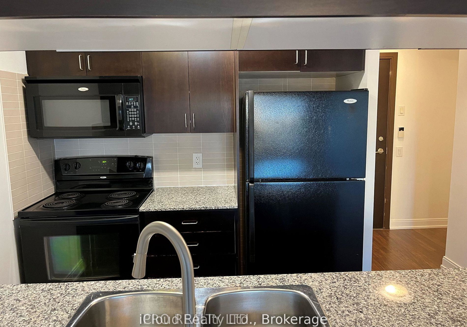 25-viking-lane-etobicoke-ontario-w13111260