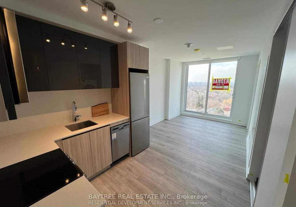 3100-keele-street-york-ontario-w13111394