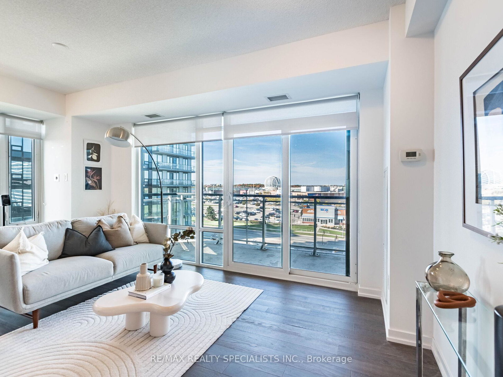 2560-eglinton-avenue-w-mississauga-ontario-w13111400