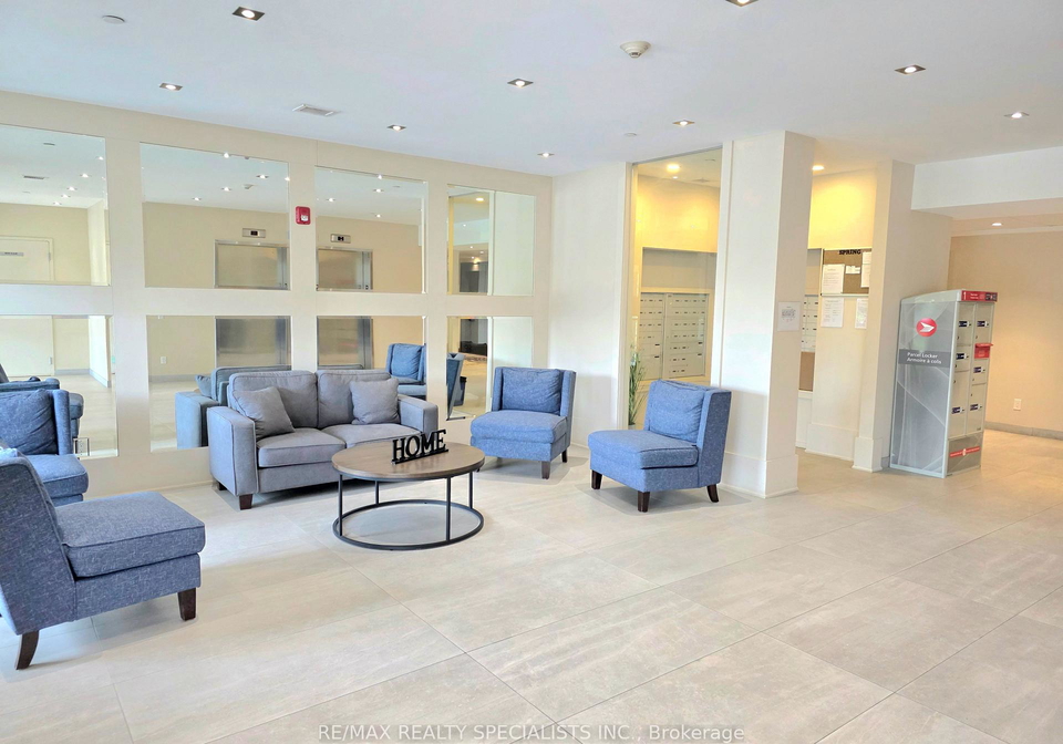 4040-upper-middle-road-burlington-ontario-w13111460
