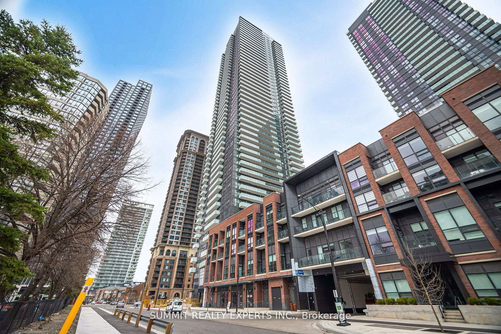 430-square-one-drive-n-mississauga-ontario-w13111856