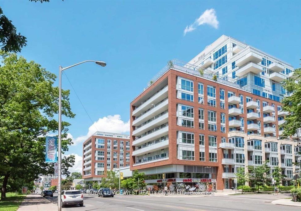 1830-e-bloor-st-w-street-e-toronto-ontario-w13111862
