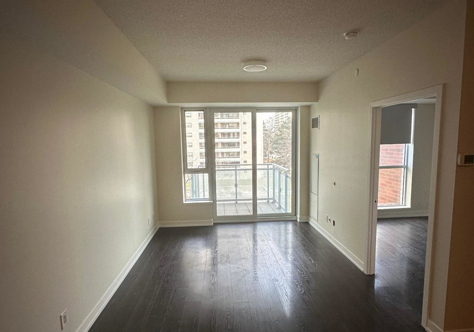 1830-e-bloor-st-w-street-e-toronto-ontario-w13111862
