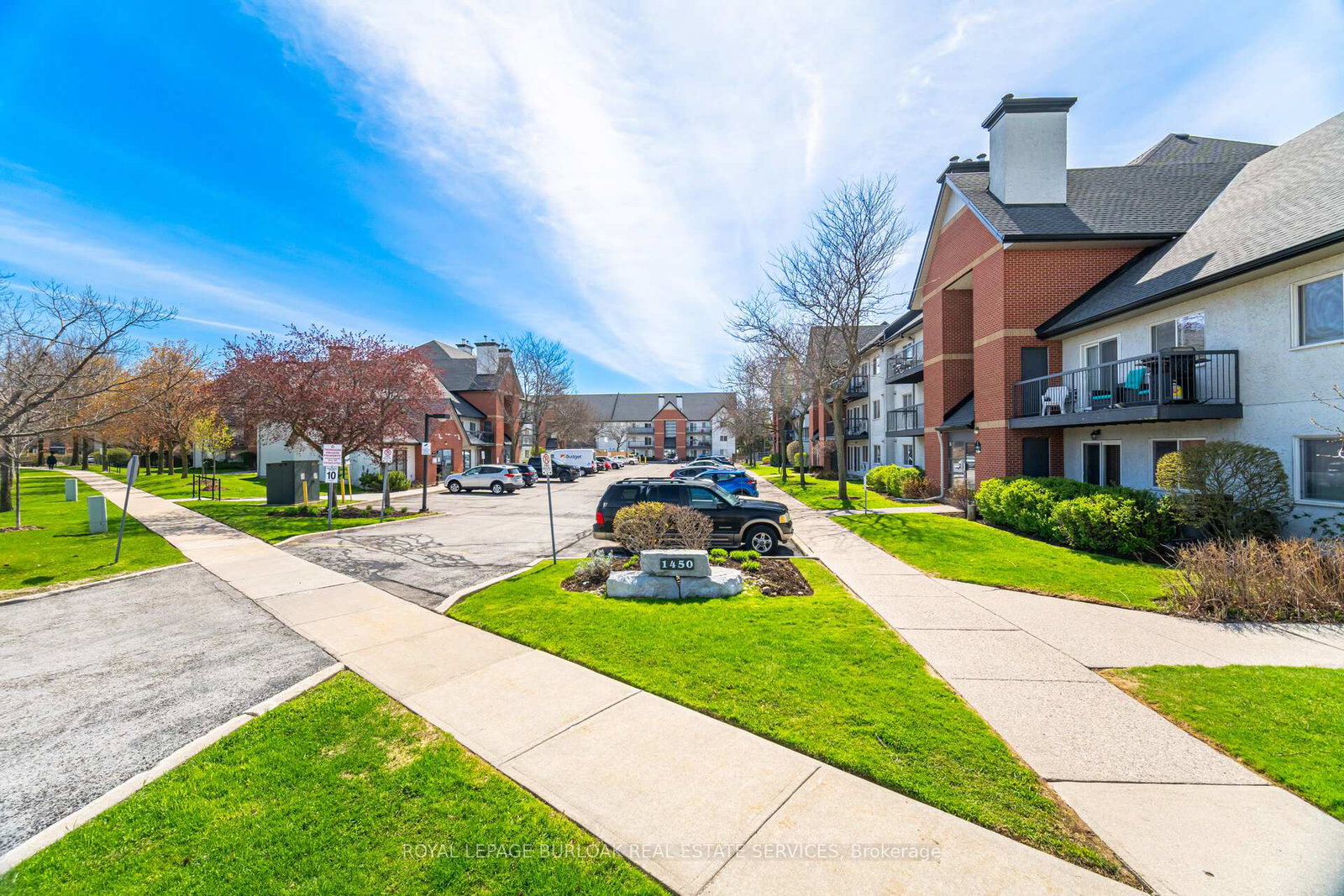 1450-glen-abbey-gate-oakville-ontario-w13111876