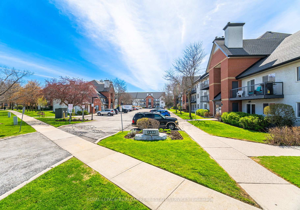 1450-glen-abbey-gate-oakville-ontario-w13111876