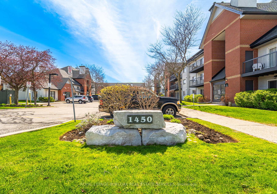 1450-glen-abbey-gate-oakville-ontario-w13111876