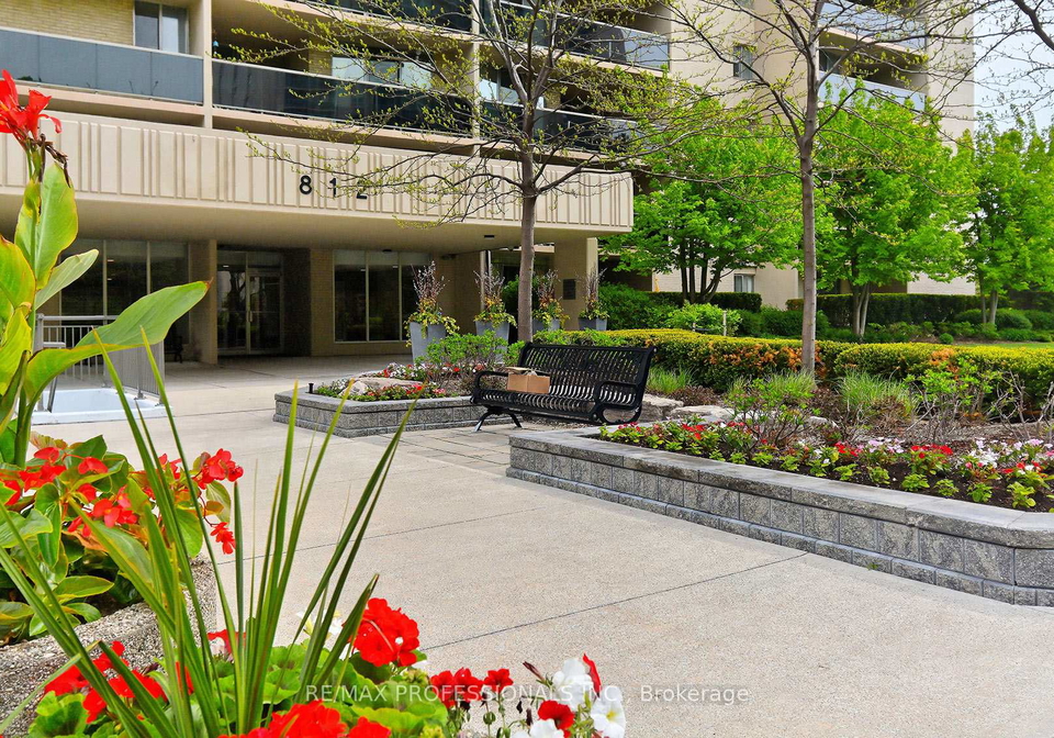 812-burnhamthorpe-road-etobicoke-ontario-w13111954