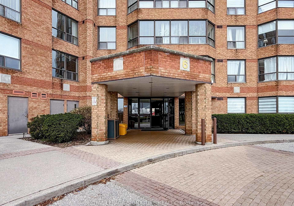 6-humberline-drive-etobicoke-ontario-w13112148
