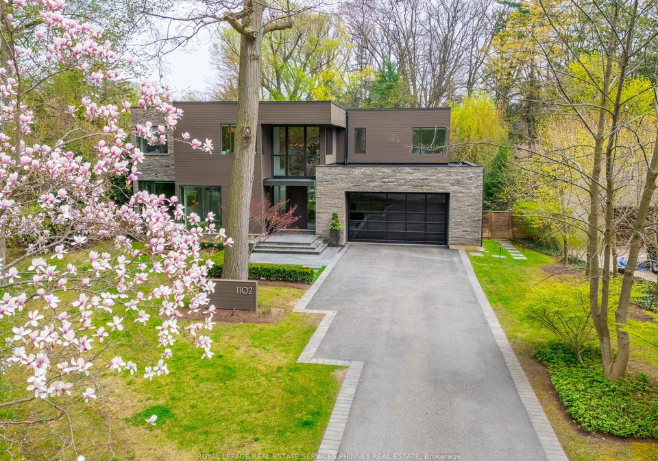 1102-crestview-street-oakville-ontario-w13112162