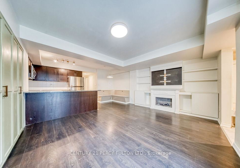 3-applewood-lane-w-etobicoke-ontario-w13112202