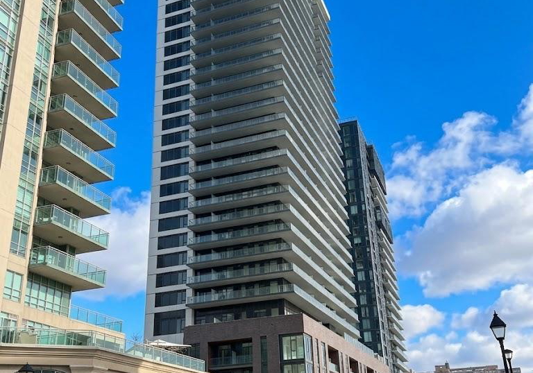 2075-lakeshore-road-s-burlington-ontario-w13112382