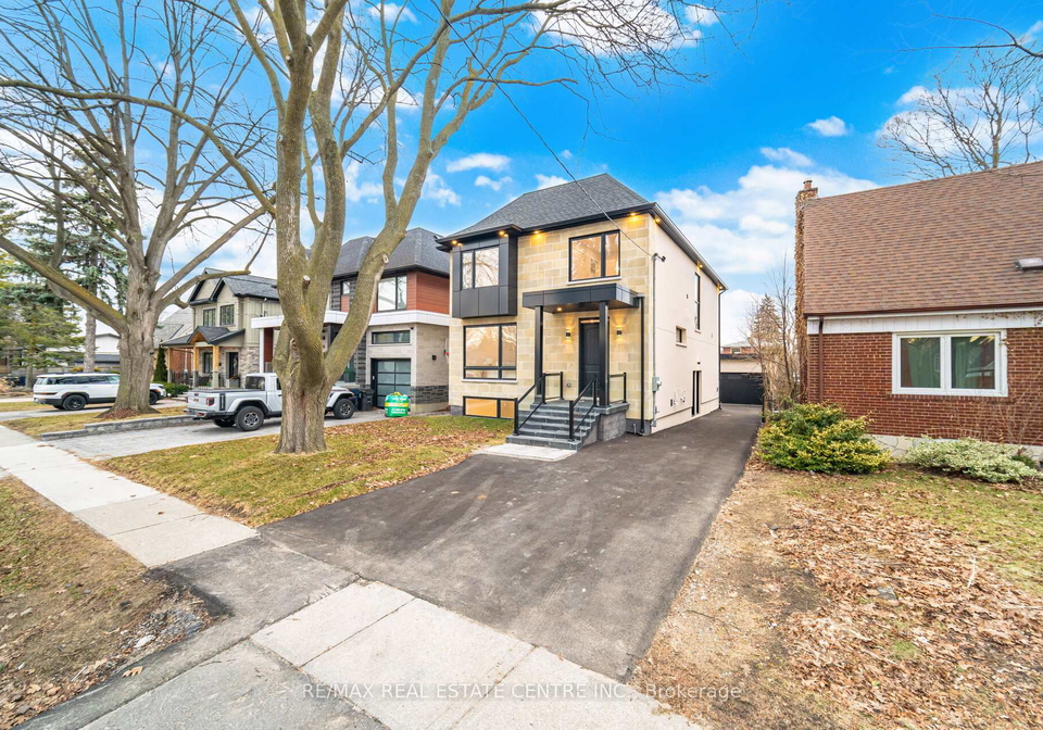 11-bentley-drive-etobicoke-ontario-w13112618