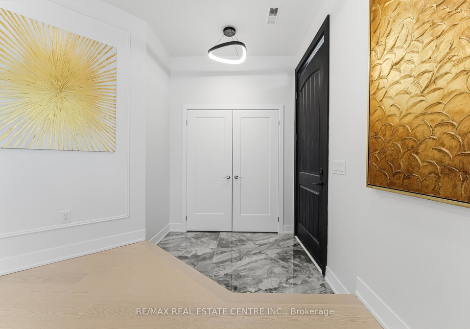 11-bentley-drive-etobicoke-ontario-w13112618