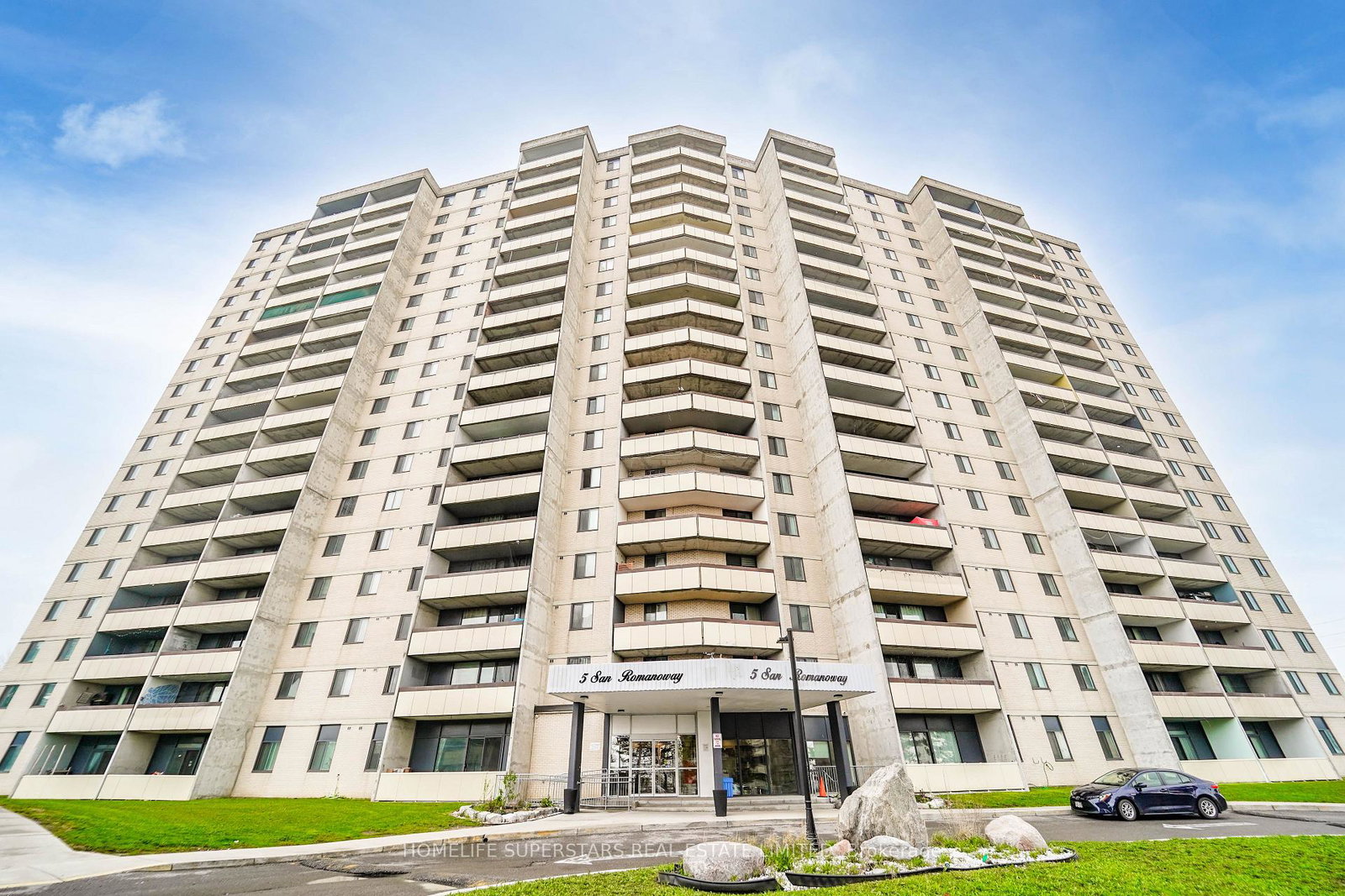 5-san-romano-way-york-ontario-w13112668