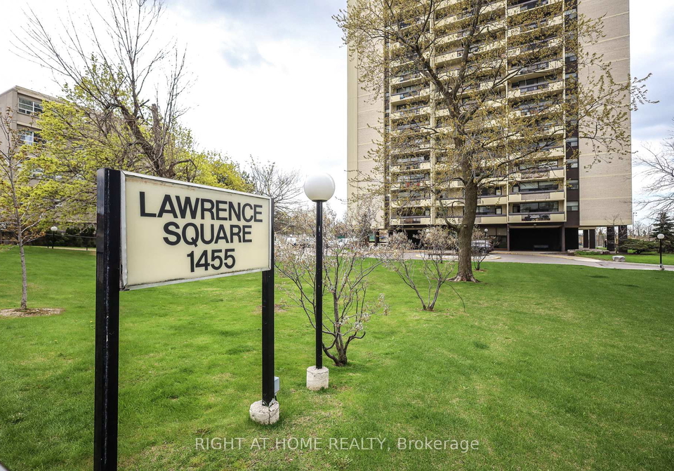 1455-lawrence-avenue-w-north-york-ontario-w13112780
