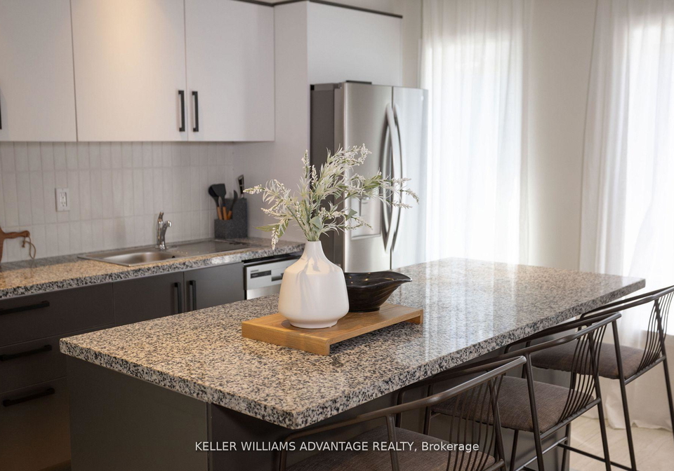 12-batavia-avenue-toronto-ontario-w13112850