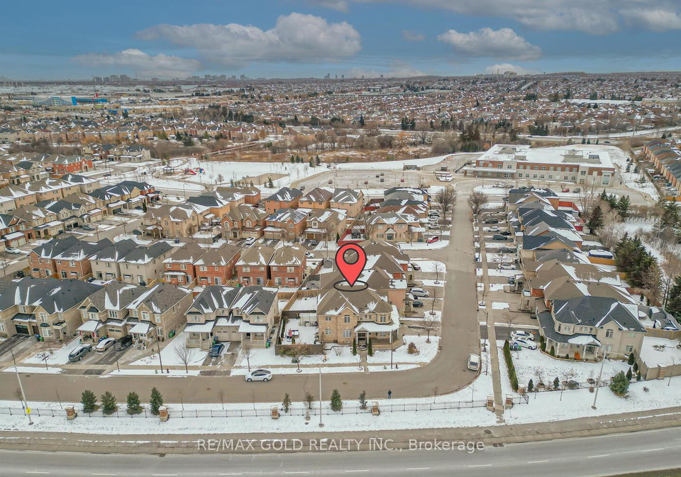 15-vanwood-crescent-brampton-ontario-w13112974