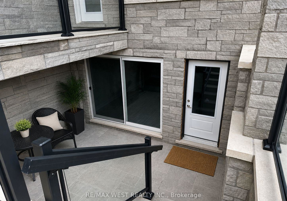 431-concord-avenue-toronto-ontario-w13113048