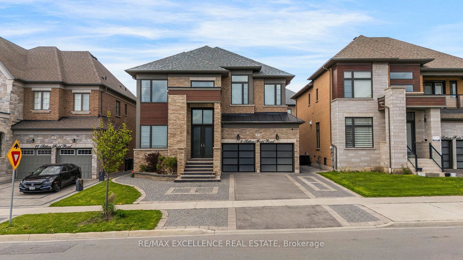 8-settlers-field-road-brampton-ontario-w13113160