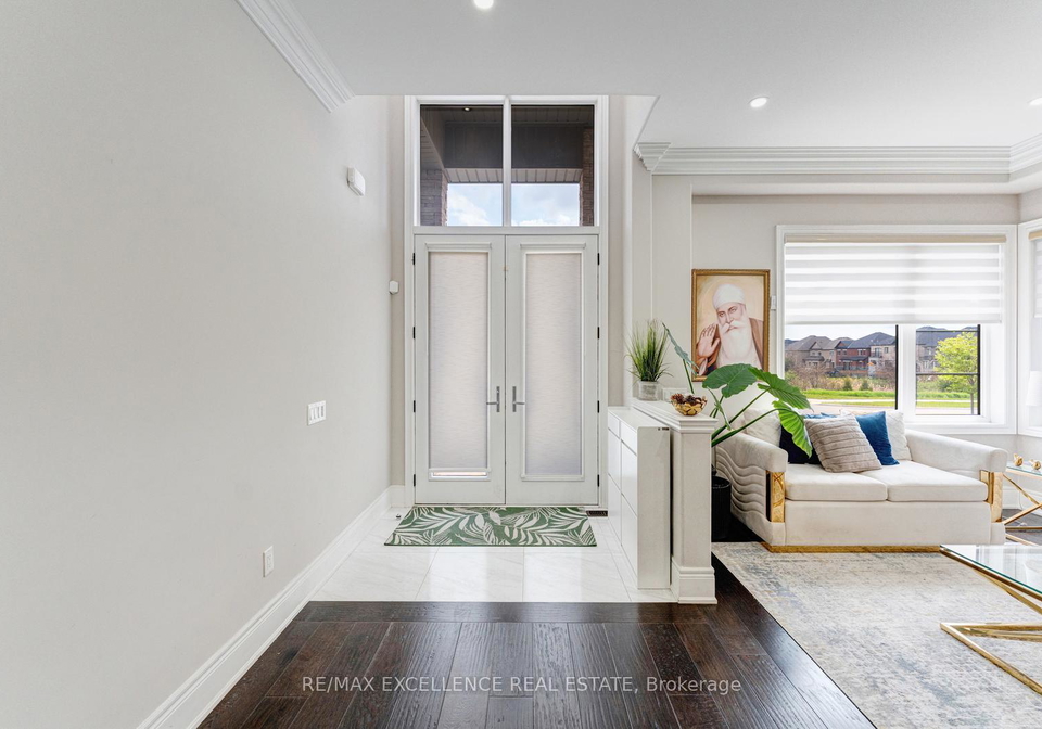 8-settlers-field-road-brampton-ontario-w13113160